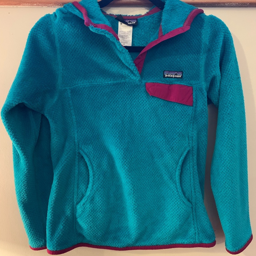 Patagonia Snap-T fleece pullover with hood Size XS